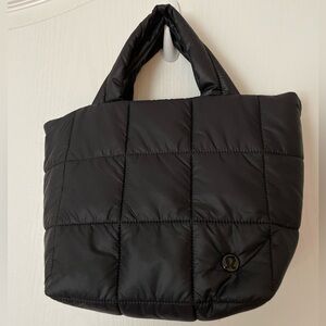 Lululemon Quilted Grid Crossbody Bag 5L - Black
